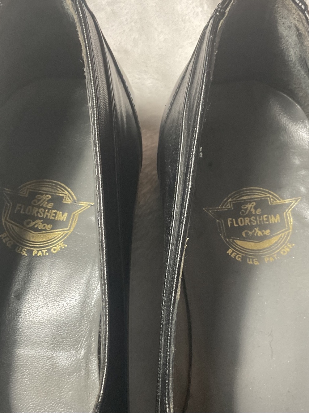 Florsheim Black Leather Textured Slip-On Loafers - Picture 7 of 10